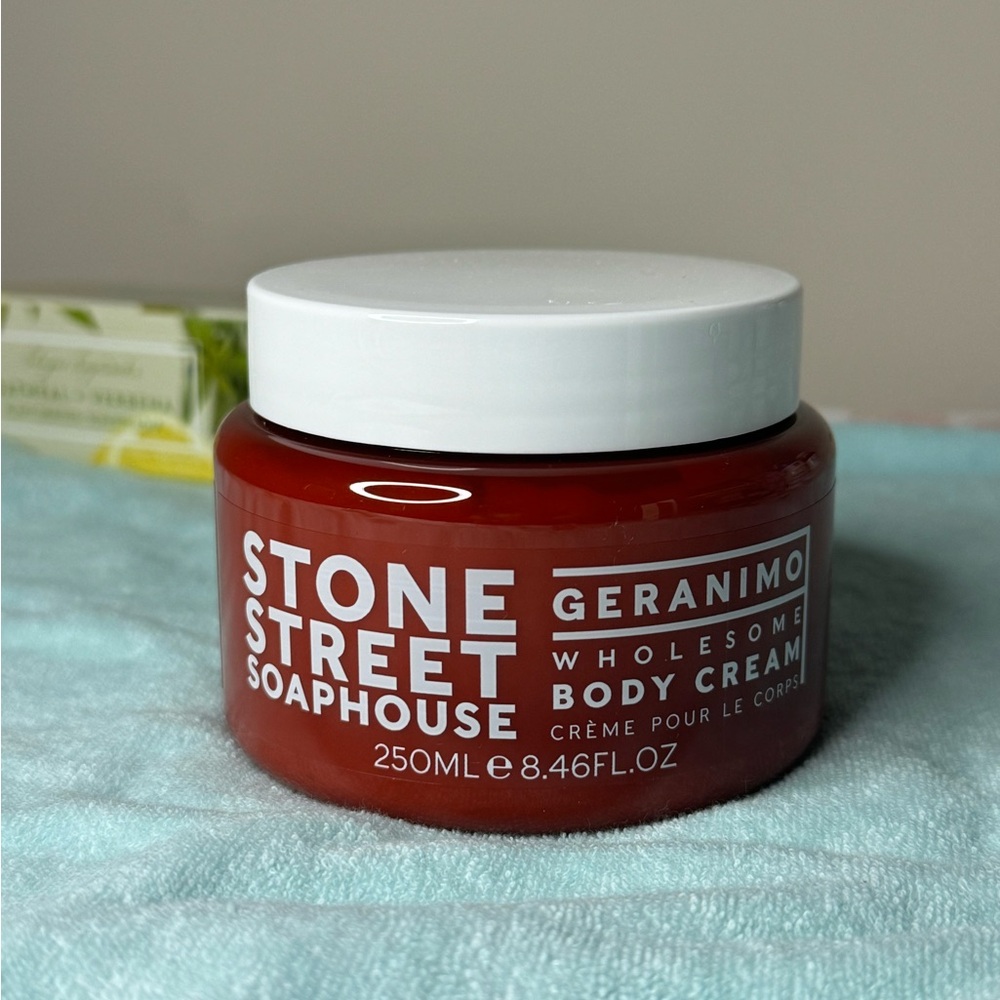 Stone street soaphouse geranimo wholesome body cream